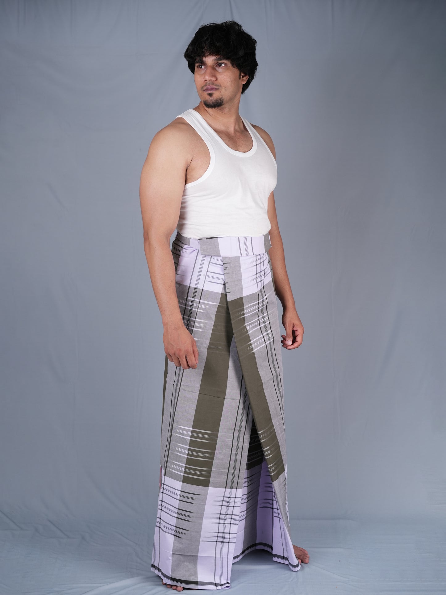 2.20 Mtrs 303 Supreme Fancy Colour Lungie Model 9