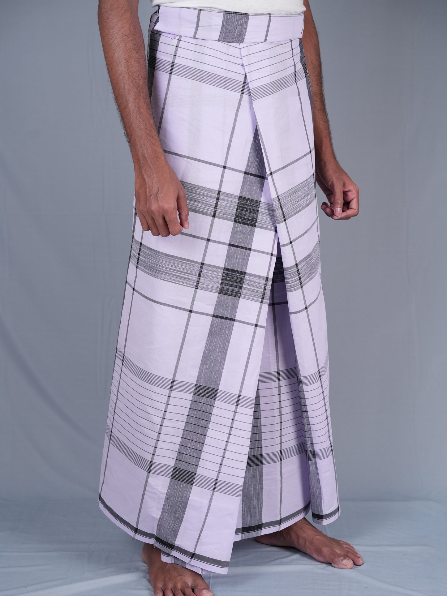 2.20 Mtrs 303 Supreme White Check  Lungie Model 3