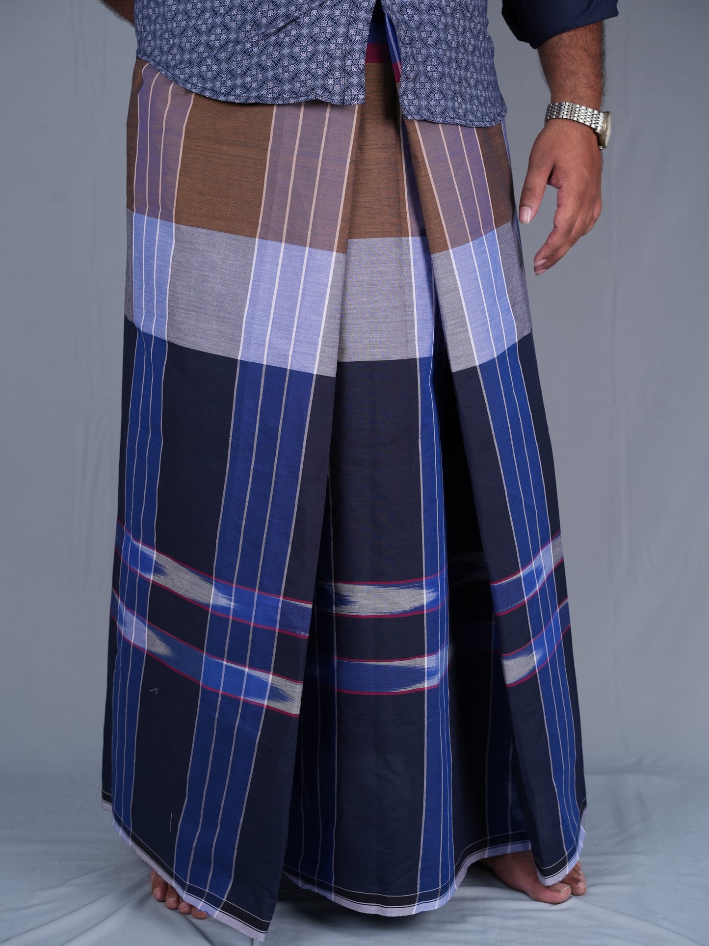 2.20 Mtrs 303 Supreme Fancy Colour Lungie Model 2