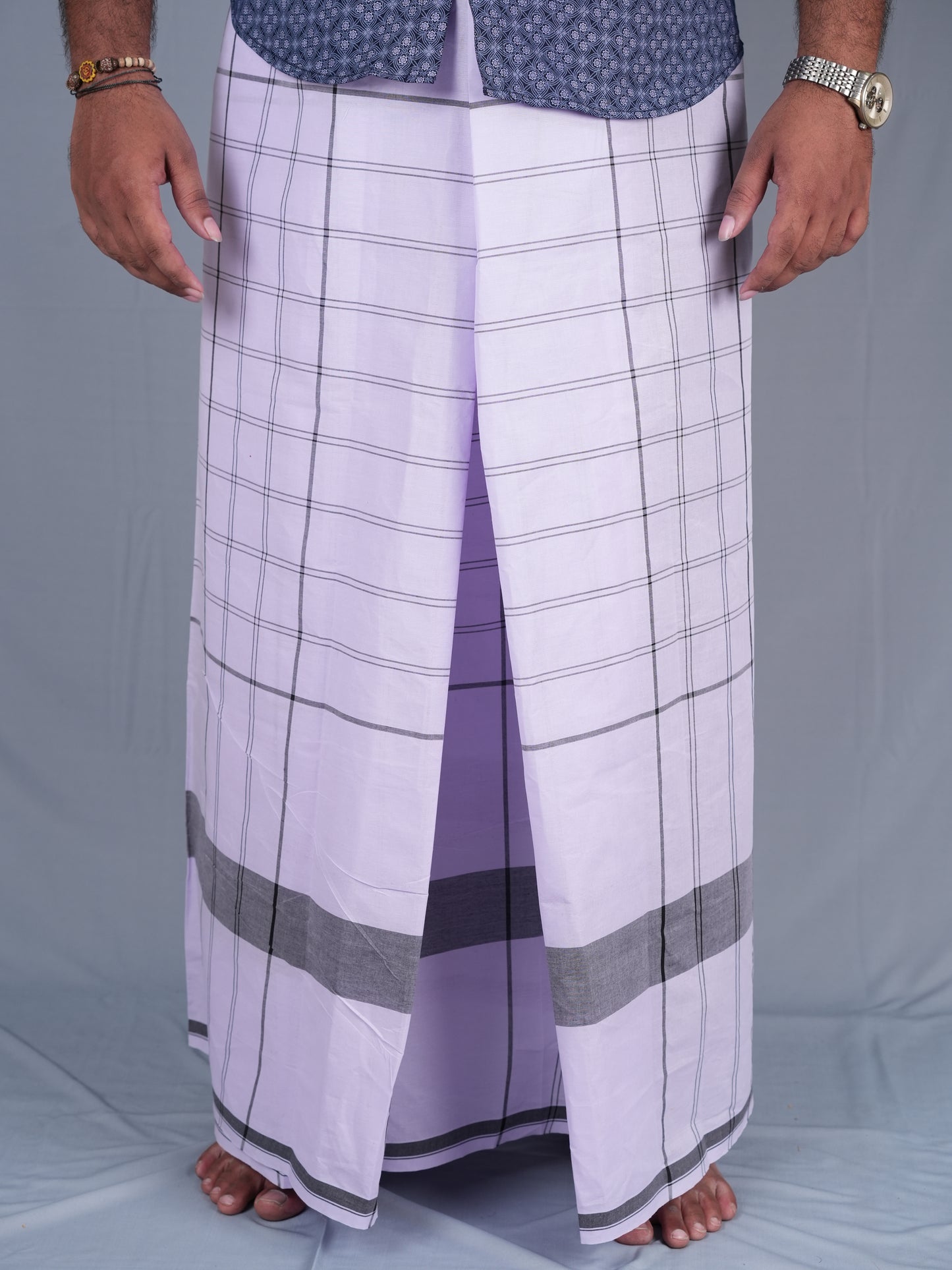 2.20 Mtrs 303 Supreme White Check  Lungie Model 2