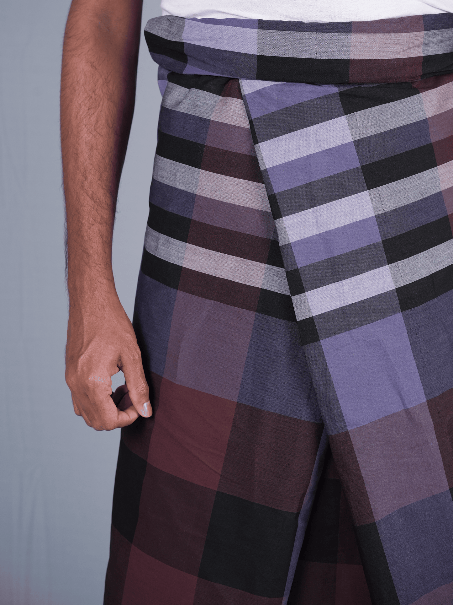 2.20 Mtrs 303 Supreme Fancy Colour Lungie Model 3