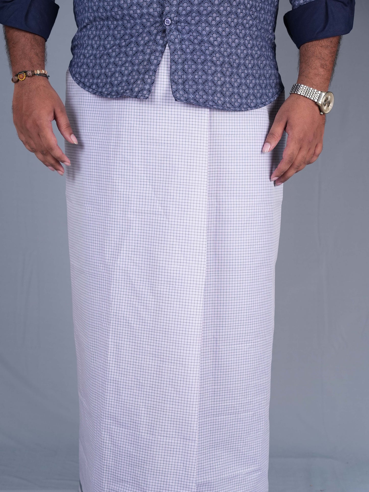 2.20 Mtrs Dolphin Grand White Check Lungie Model 3