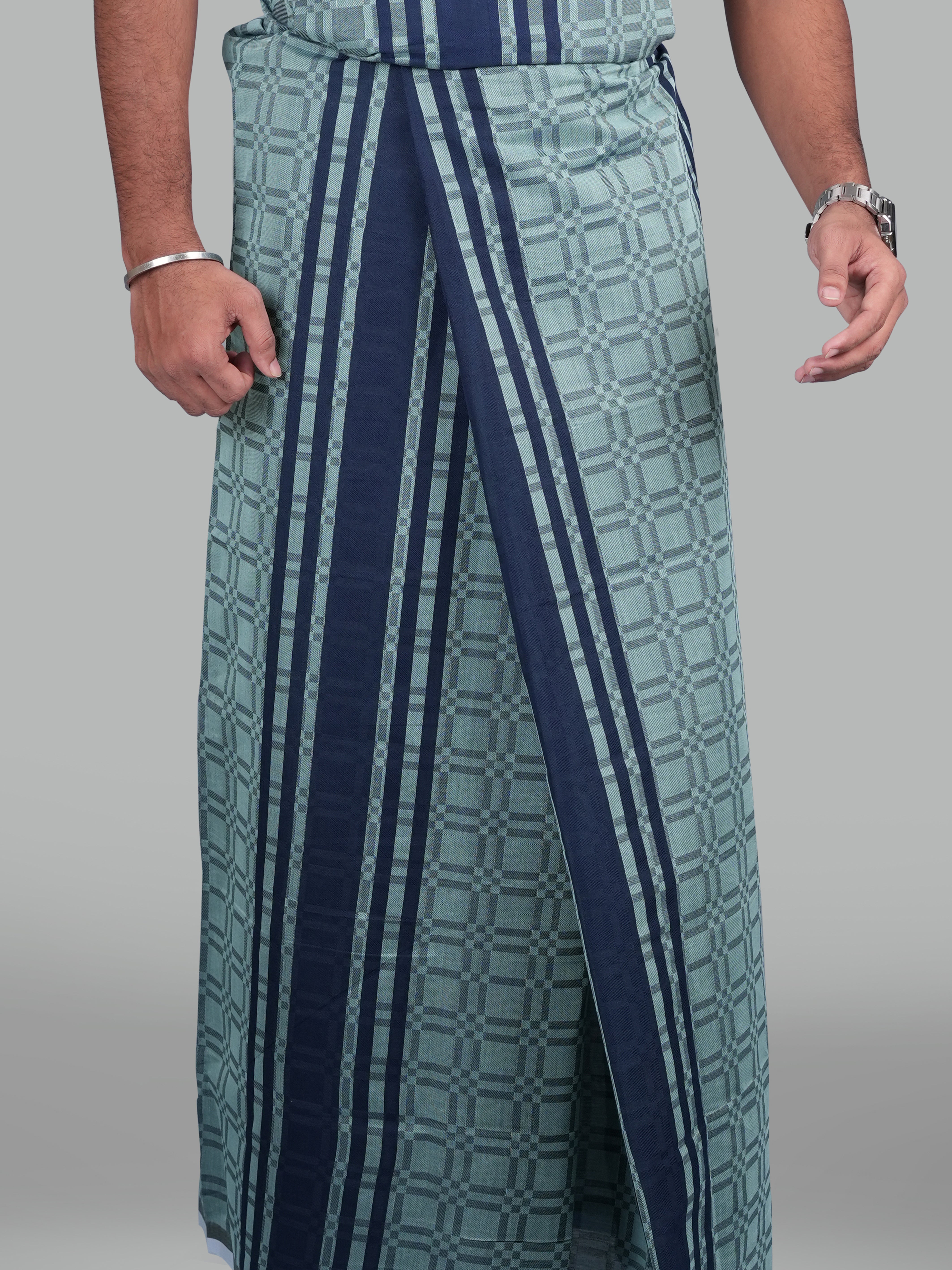 2.10 Mtrs Classic Doppy Lungie Model 4