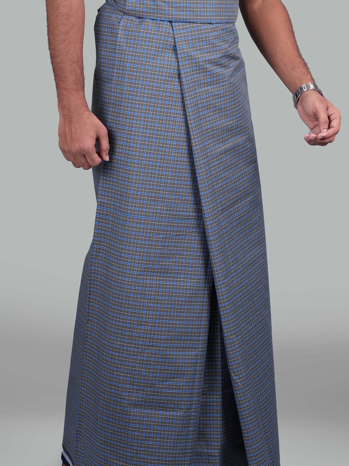 2.20 Mtrs Dolphin Grand Mini Check Lungie Model 7