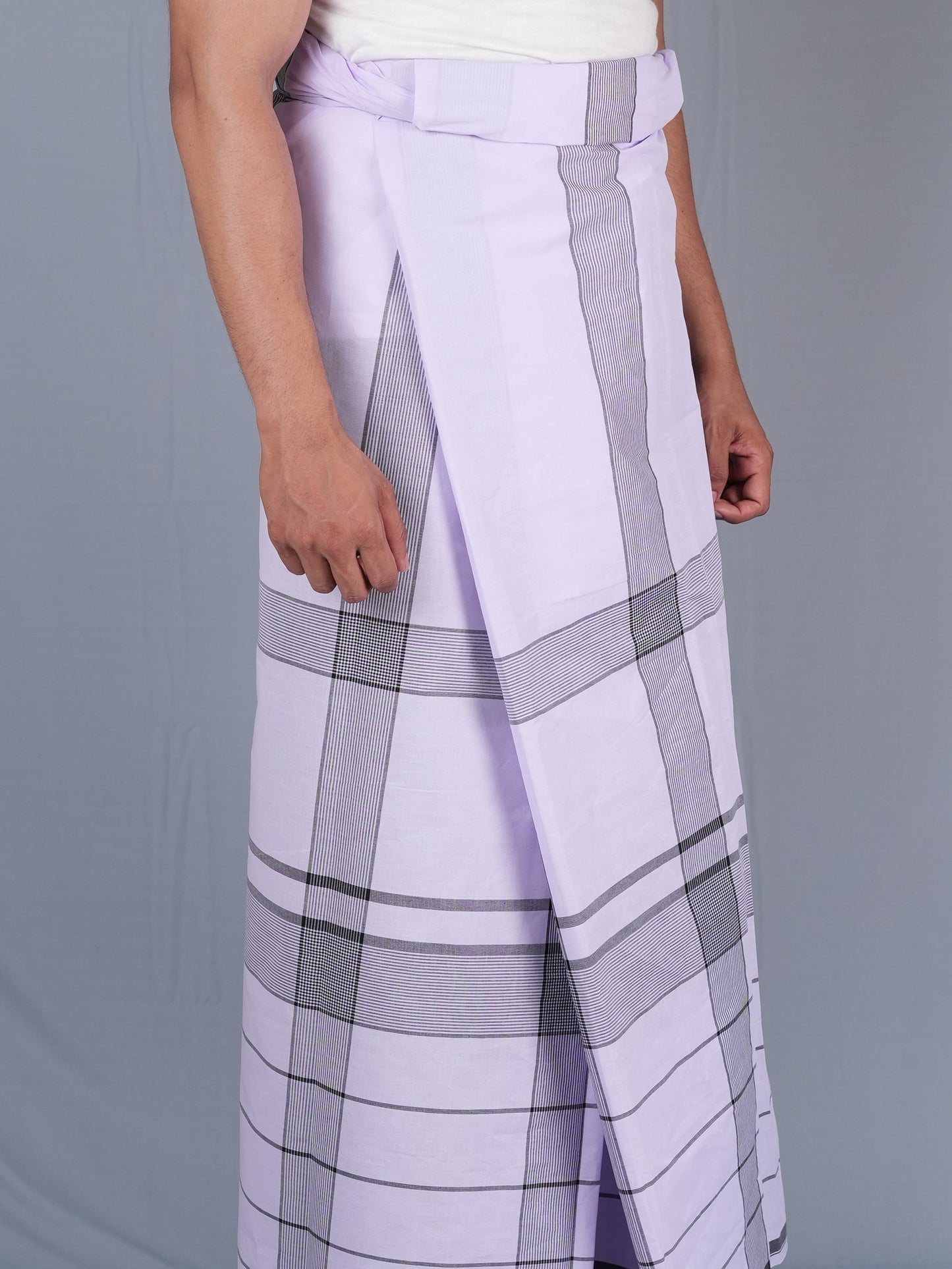 2.20 Mtrs 303 Supreme White Check  Lungie Model 1